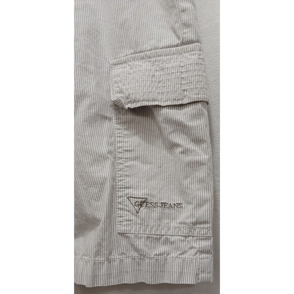 Guess Jeans Men's White and Gray Pin Striped Size 32 Cargo Shorts Cotton Note - Picture 4 of 12